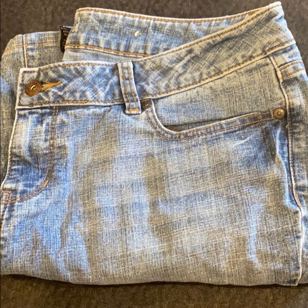 Apt. 9 Women’s Jeans! ⭐️⭐️